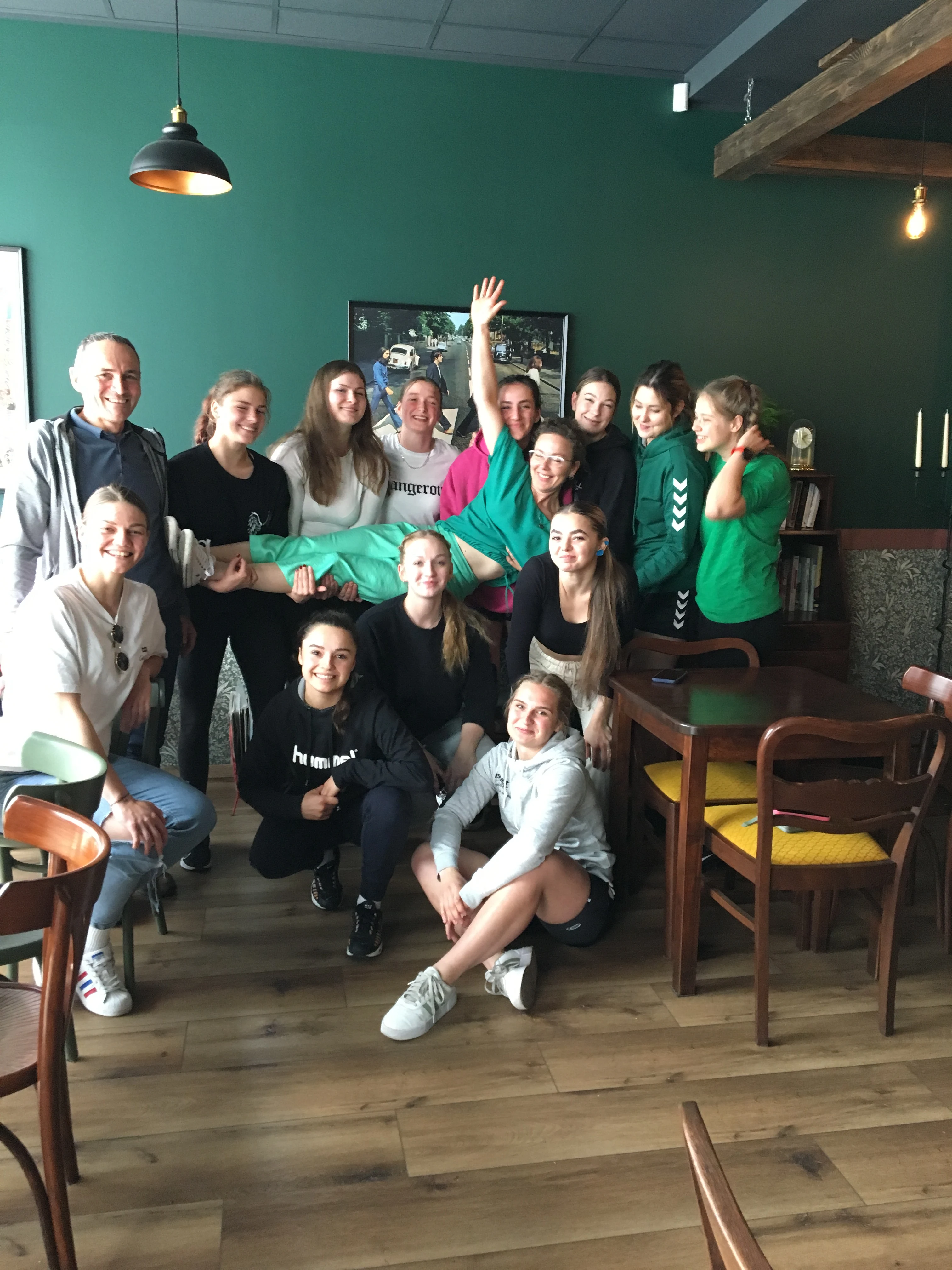 Sportowcy w restauracji Ponad Czasem